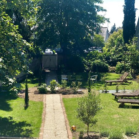 Bed and Breakfast A La Fleur De Lys Langeais Exterior foto