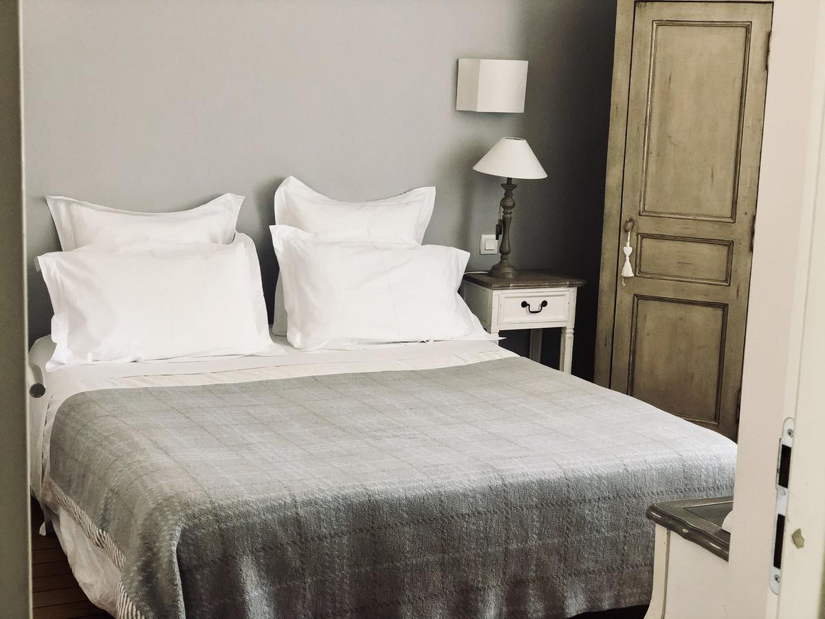 Bed and Breakfast A La Fleur De Lys Langeais Exterior foto